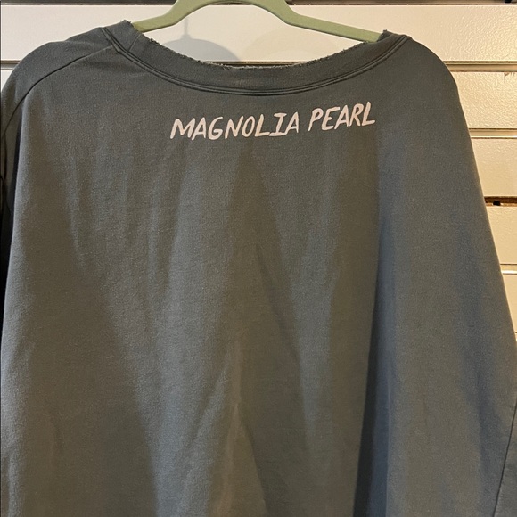 Magnolia Pearl Graphic Top - Picture 6 of 6